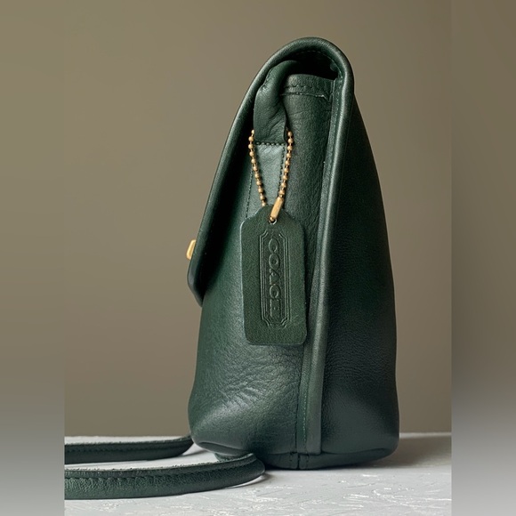 Vintage Coach Quincey (9919) in Bottle Green | Crossbody Bag - Picture 2 of 14